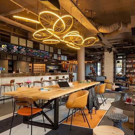 Moxy Paris クラマール エクステリア 写真