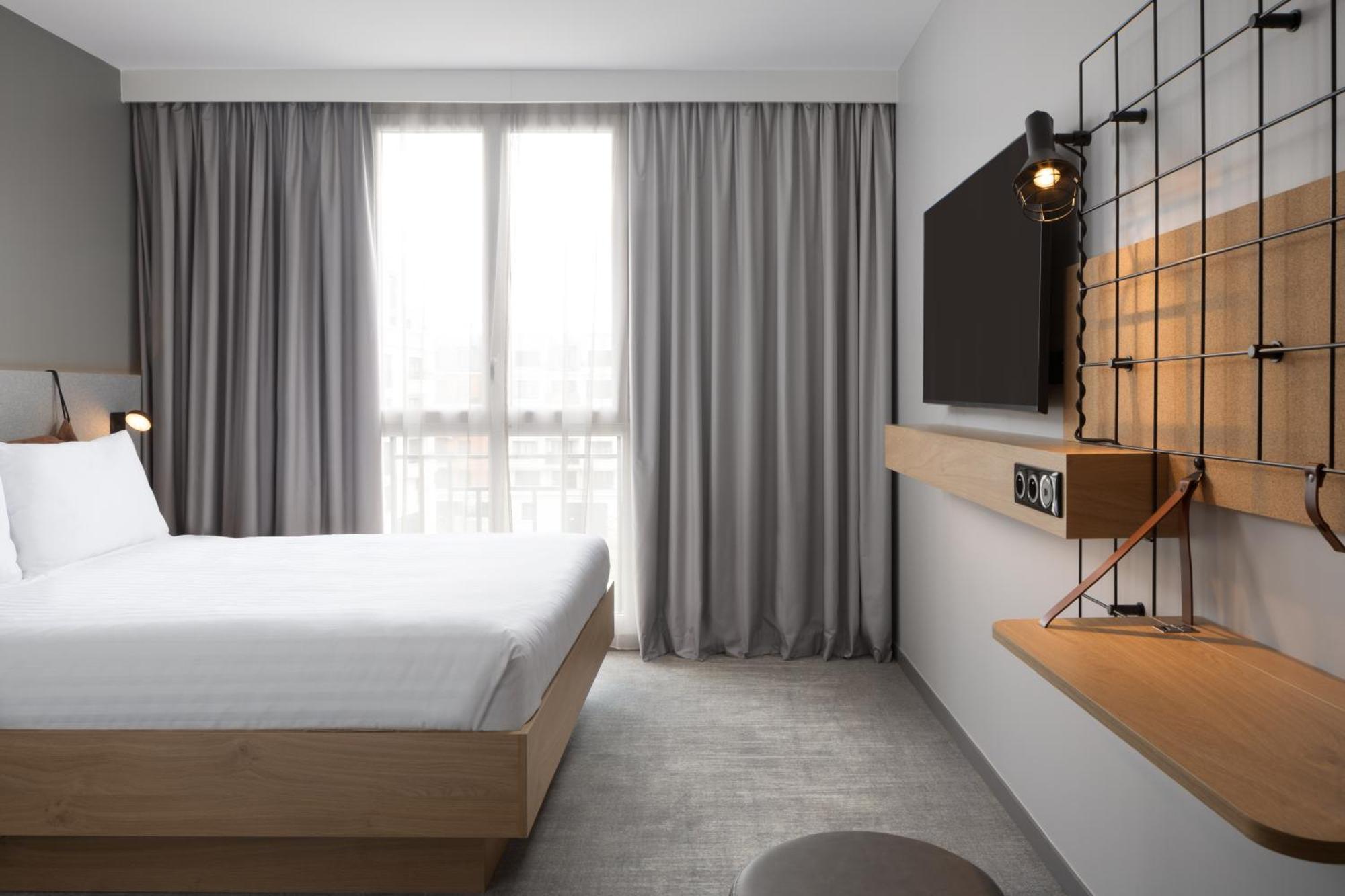 Moxy Paris クラマール エクステリア 写真