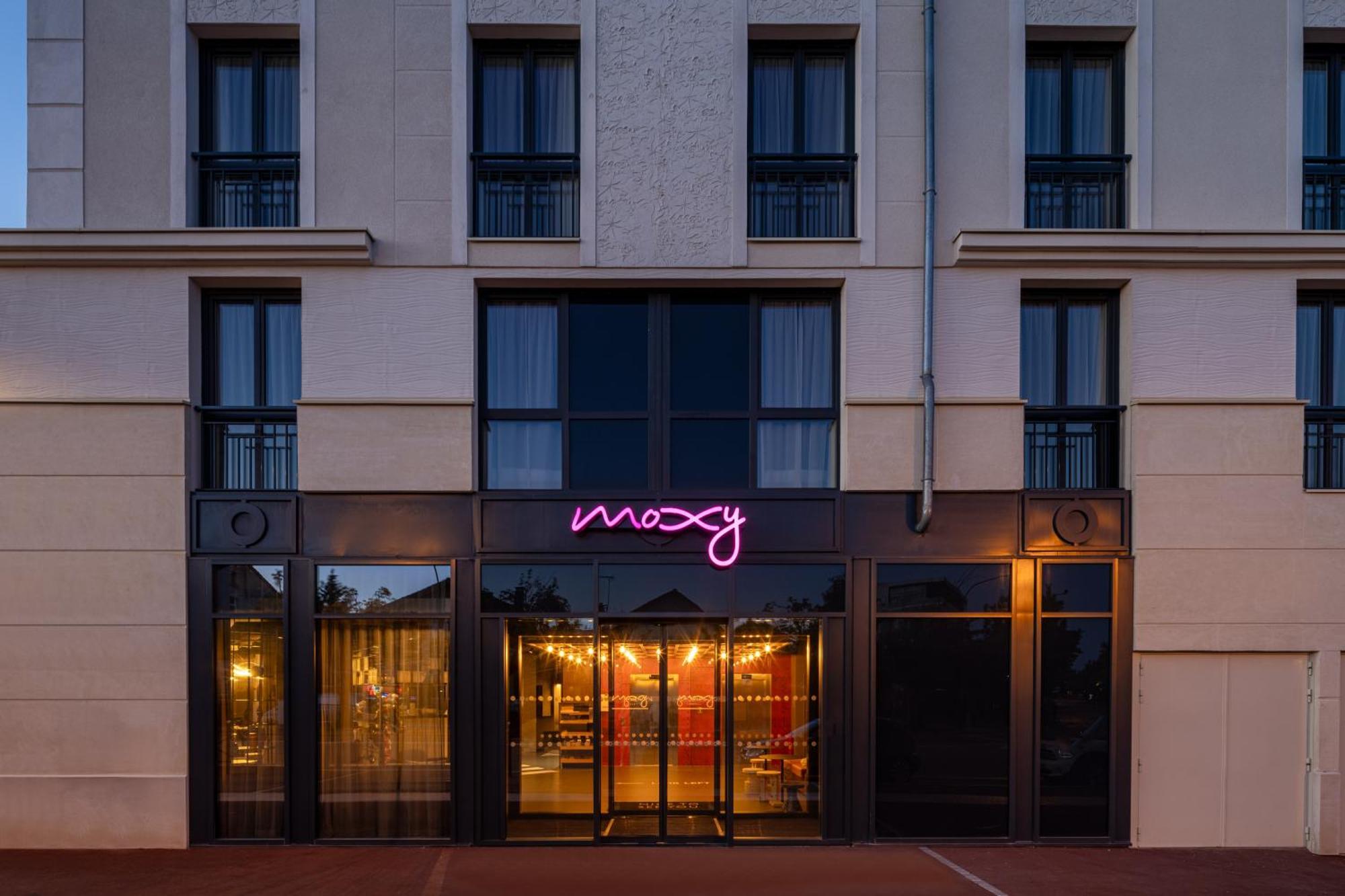 Moxy Paris クラマール エクステリア 写真